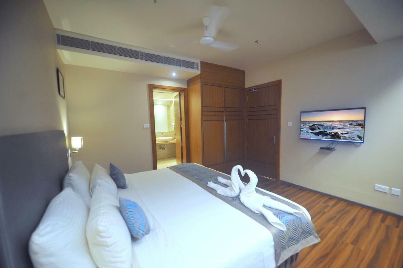 Pipul Padmaja Premium Hotel Bhubaneswar Bagian luar foto